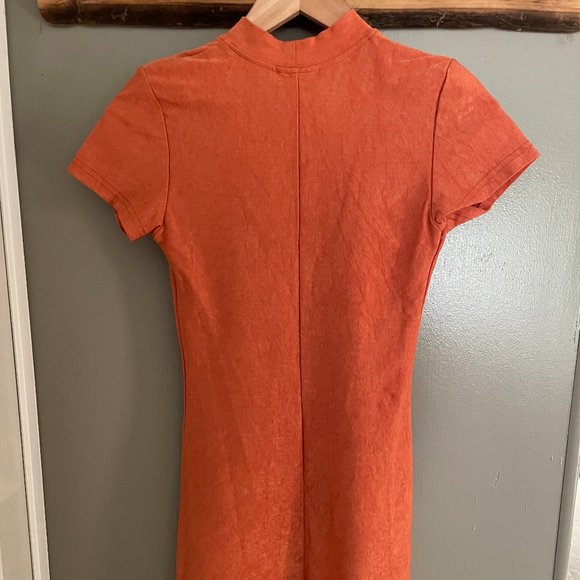 SHASA Collection Short Sleeve Turtleneck Mini Dress - Picture 2 of 4